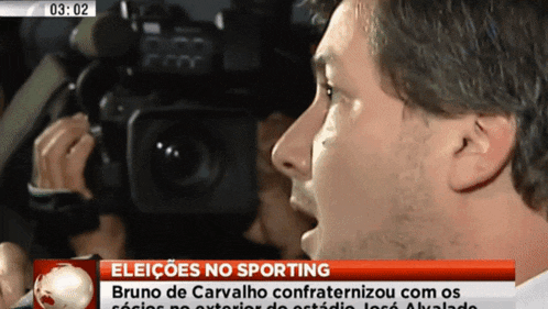 a man is being interviewed in front of a camera and the headline says eleioes no sporting