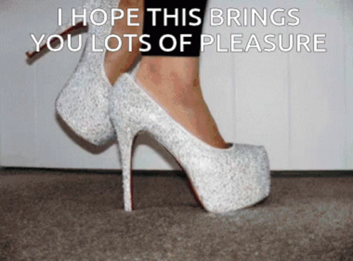 Heels I Love Heels GIF - Heels I Love Heels Pleasure And Heels GIFs