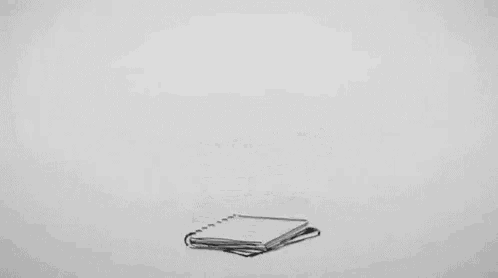 a black and white drawing of a pile of books with the words toda la tarea para el fin de semana