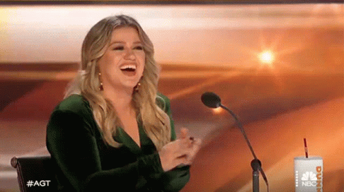 Clapping Kelly Clarkson GIF - Clapping Kelly Clarkson Americas Got Talent GIFs