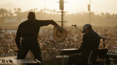On Stage Cody Johnson GIF - On Stage Cody Johnson Stagecoach GIFs