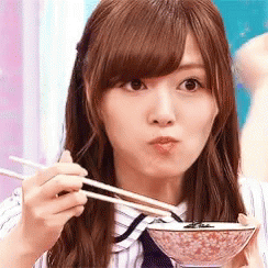 Nogizaka46 Eating GIF - Nogizaka46 Eating Food GIFs