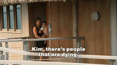 Kourtney Kardashian GIF - Kourtney Kardashian Kim GIFs