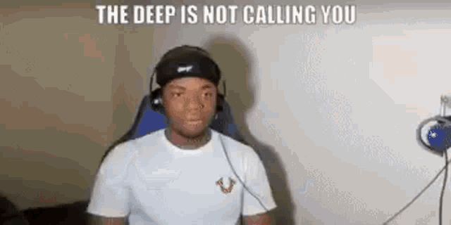 Sagee4 The Deep Is Not Calling You GIF - Sagee4 The Deep Is Not Calling You Deepwoken GIFs