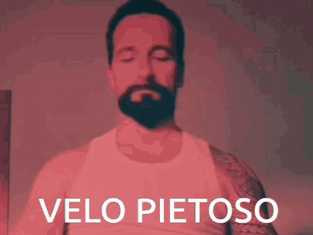 Ivan Peretti Velo Pietoso GIF - Ivan Peretti Velo Pietoso Mi Nascondo GIFs