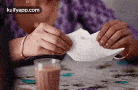 The Lunchbox.Gif GIF - The Lunchbox Faceless Filmedit GIFs