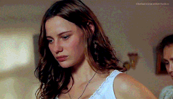 Lily Sullivan GIF - Tenor