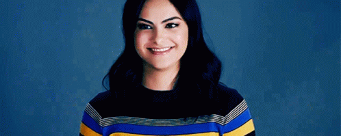 Camila Mendes Laughing GIF - Camila Mendes Laughing Veronica Lodge GIFs