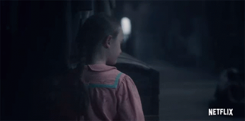 Look Back Amelie Smith GIF - Look Back Amelie Smith Flora Wingrave GIFs