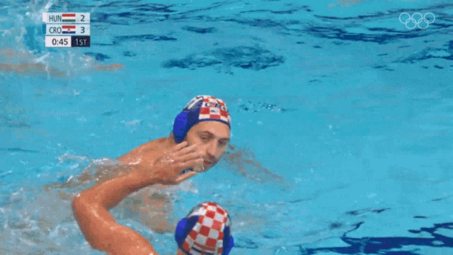 a swimming pool with the numbers 2 and 3 on the screen