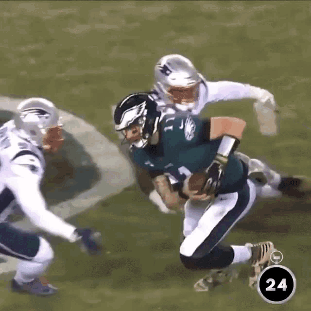 Give Me That Kyle Van Noy GIF - Give Me That Kyle Van Noy Give Me The Ball GIFs
