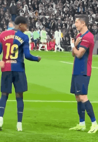 a soccer player with the number 19 on their jersey
