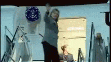 Hillary Clinton GIF - Hillary Clinton Trip GIFs