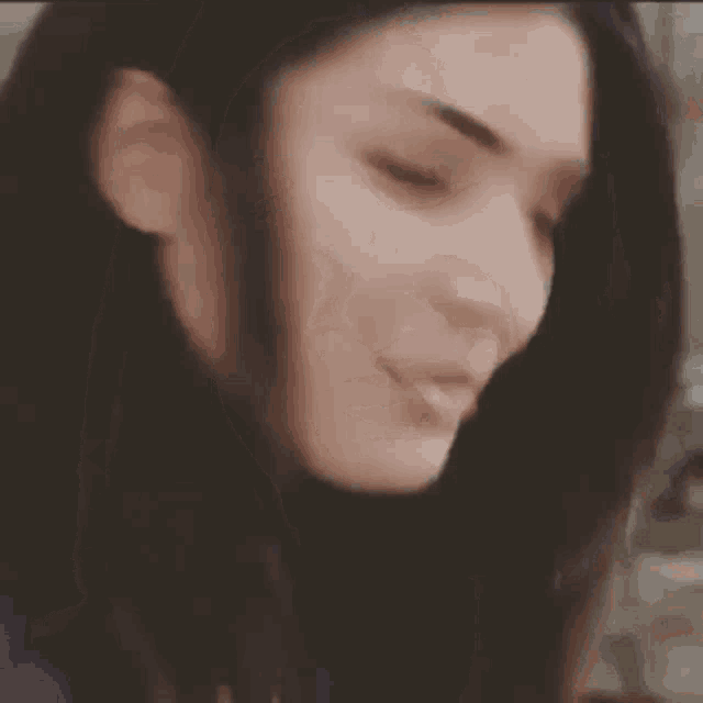 Tuba Büyüküstün Pretty GIF