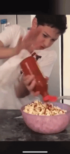 Tapatio Hot Sauce GIF - Tapatio Hot Sauce Tapping GIFs