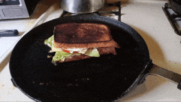 Sandwich Lunch GIF - Sandwich Lunch Frying Pan GIFs