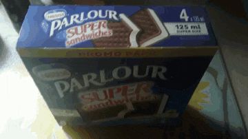 a box of parlour super sandwiches contains 125 ml
