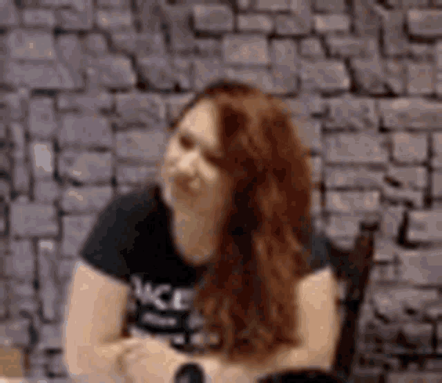 Oh Please Hara GIF - Oh Please Hara Holding Action GIFs