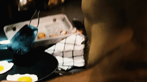 Cooking Morning GIF - Cooking Morning Rise And Shine GIFs