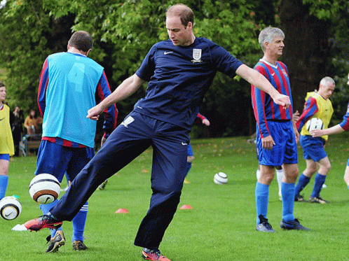 Prince William Cambridge GIF - Prince William Cambridge Football GIFs