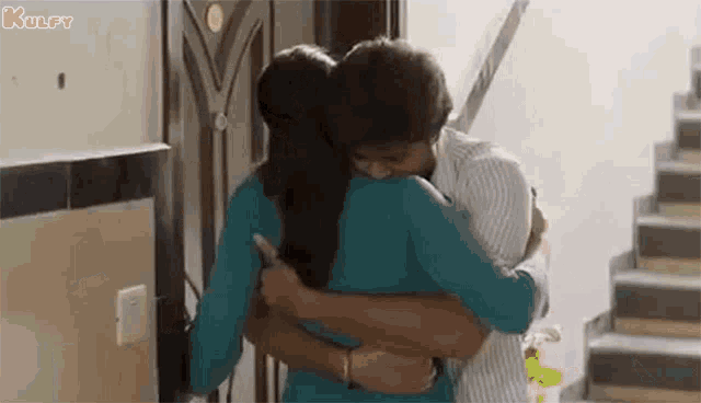 Hug Affection GIF - Hug Affection Love GIFs