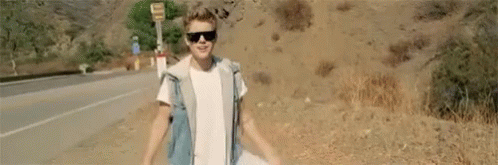Justin Bieber GIF - Justin Bieber Shrug GIFs