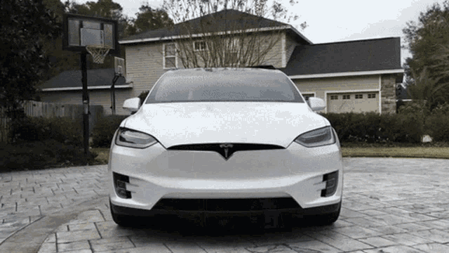 Electric Car GIF - Electric Car Cars GIFs