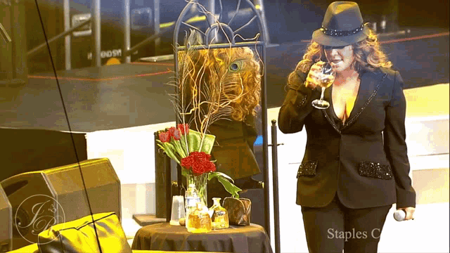 Un Trago Jenni Rivera GIF