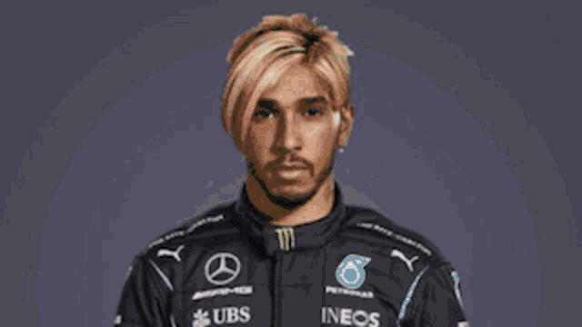 Lewis Hamilton GIF - Lewis Hamilton Mercedes GIFs