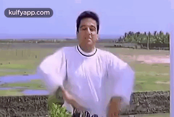 When You Try To Ride Leaving Two Hands.Gif GIF - When You Try To Ride Leaving Two Hands Kamal Haasan Heroes GIFs