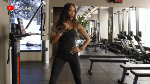 Workout Naomi Campbell GIF - Workout Naomi Campbell Being Naomi GIFs