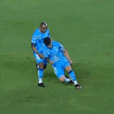 a soccer player with the number 3 on the back of his shirt