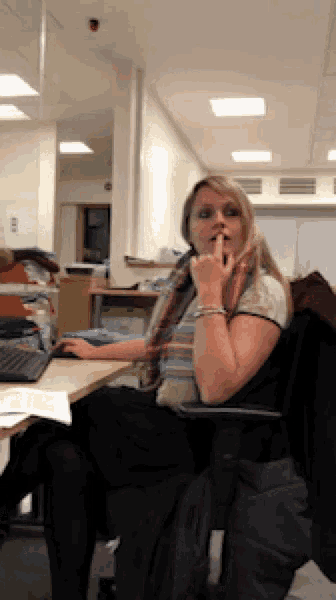 Leanne GIF