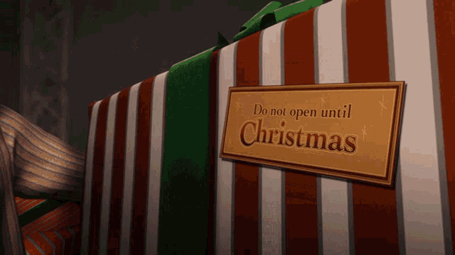 Do Not Open Until Christmas The Polar Express GIF - Do Not Open Until Christmas The Polar Express Gift GIFs