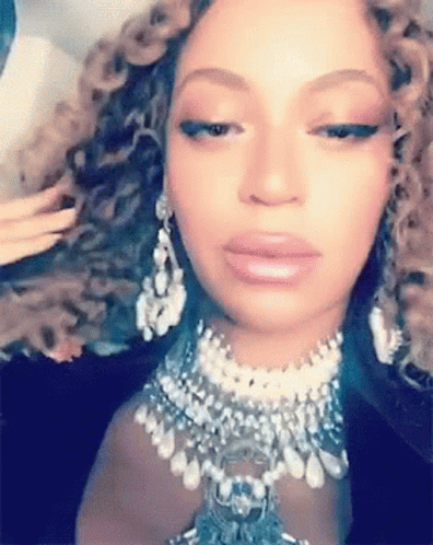Beyonce Serve GIF - Beyonce Serve Shade GIFs
