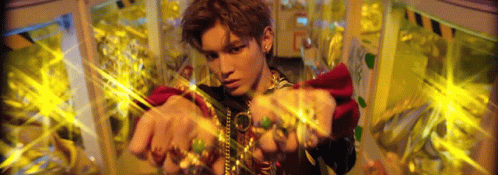 Bling Jewelry GIF - Bling Jewelry Drip GIFs