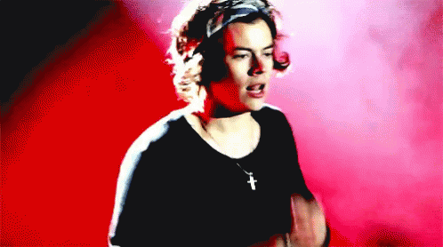 Loud And Clear GIF - Harrystyles Onedirection Whistle GIFs
