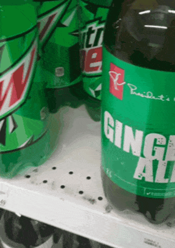 Ginger Ale Presidents Choice GIF - Ginger Ale Presidents Choice Bottle GIFs