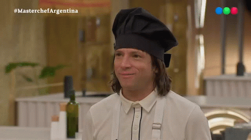 Levantando Las Cejas Joaquin Levinton GIF - Levantando Las Cejas Joaquin Levinton Master Chef Argentina GIFs