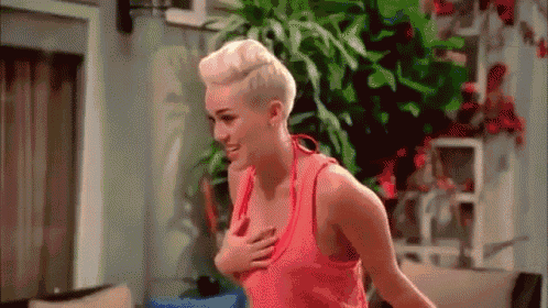 Miley Cyrus GIF - Two And A Half Men Miley Cyrus Ashton Kutcher GIFs