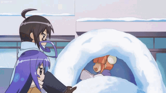 Acchi Kocchi Anime GIF - Acchi Kocchi Anime Snowball GIFs