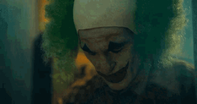 joaquin-phoenix.gif