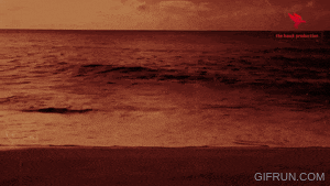 a gif from gifrun.com shows the ocean