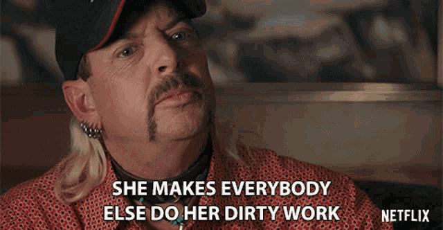 She Makes Everybody Else Do Her Dirty Work Lazy GIF - She Makes Everybody Else Do Her Dirty Work Lazy Mastermind GIFs