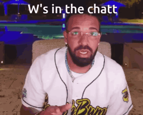Drake W In The Chat GIF - Drake W In The Chat W'S In The Chat GIFs