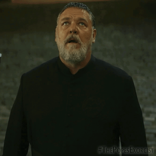 Looking Up Father Gabriele Amorth GIF - Looking Up Father Gabriele Amorth Russell Crowe GIFs