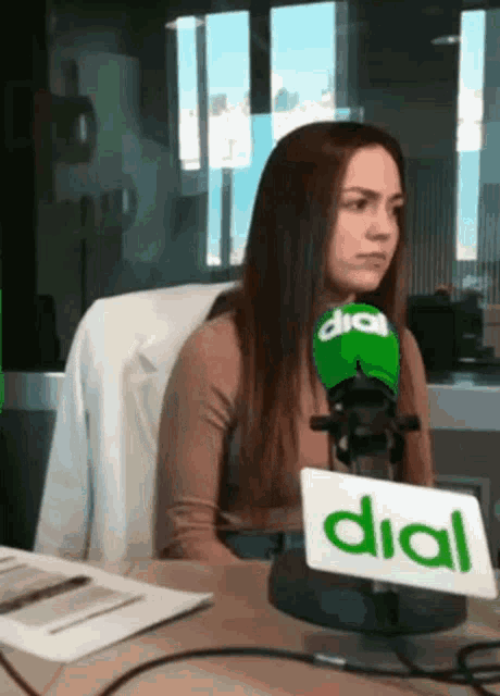 Maria Parrado Dial GIF - Maria Parrado Dial Tensed GIFs