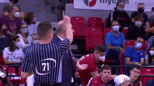 Ponsarnau Angry GIF - Ponsarnau Angry Basket Zaragoza GIFs