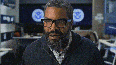 war-of-the-worlds-ice-cube.gif