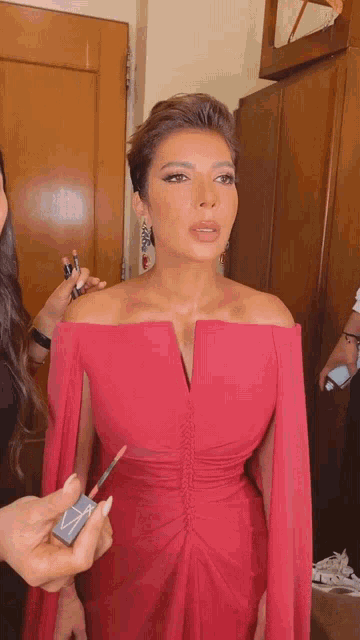 Assala Assalanasri GIF